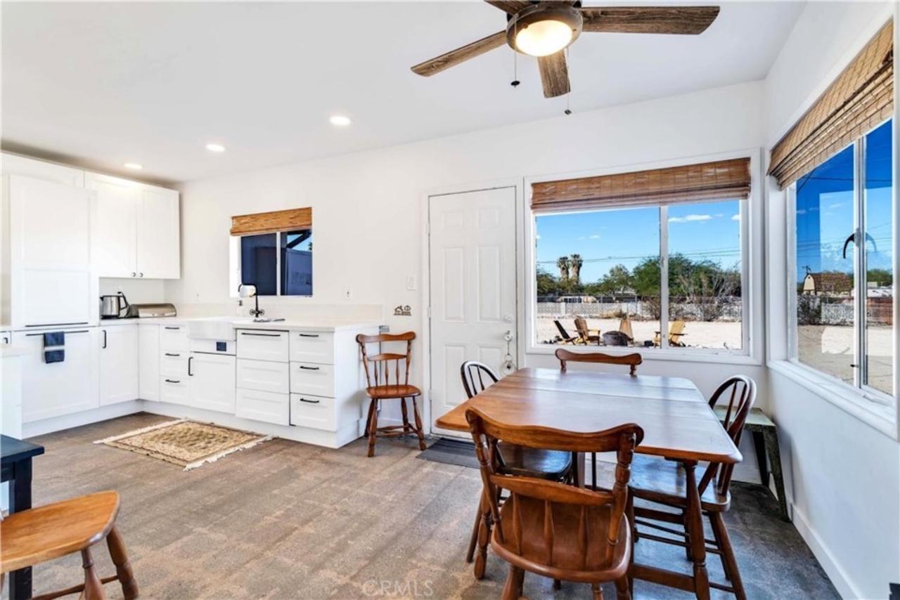 Cozy Fresh Desert Hideaway, 5 Mins To Joshua Tree Twentynine Palms Exterior foto